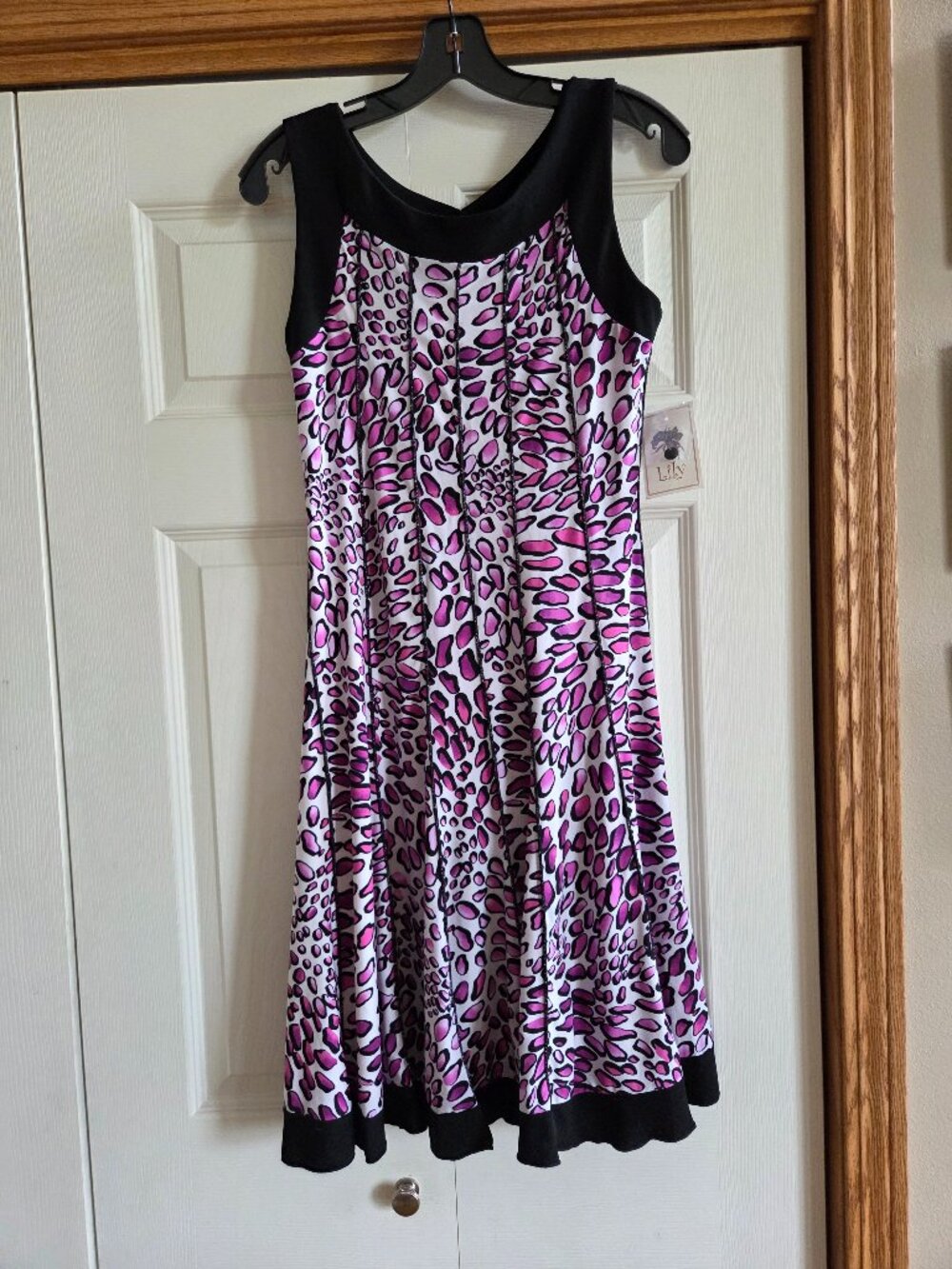 Lily Women's Black Pink Print Flared Dress Size Medium Stretch Christopher Banks
